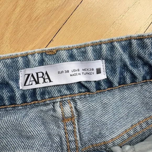 Zara Blue Jean Shorts Distressed High-Waisted - Picture 3 of 3